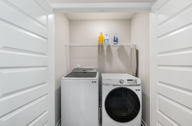 1840 Bethpage Dr, Murfreesboro, TN 37127 - laundry area featuring washing machine and dryer
