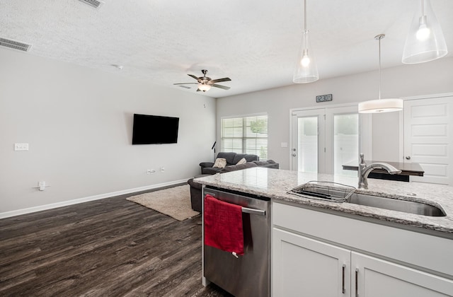 1840 Bethpage Dr, Murfreesboro, TN 37127 - kitchen with stainless steel dishwasher, a sink, ceiling fan, dark wood-type flooring, and baseboards