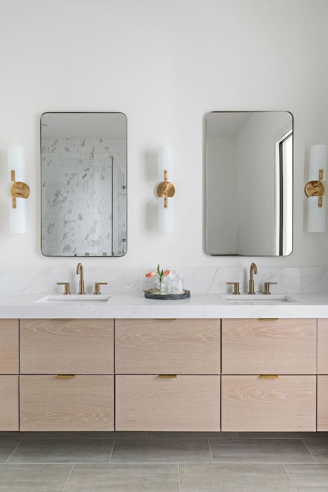 219 Chamberlin St, Nashville, TN 37209 - full bath featuring double vanity