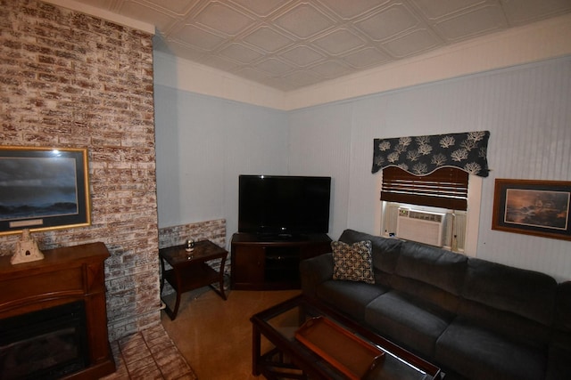 131 Scott Rd, Harriman, TN 37748 - living area featuring an ornate ceiling and a fireplace