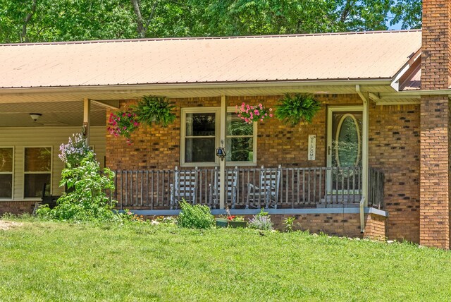 6846 Crooked Creek Rd, Lobelville, TN 37097 - photo 4