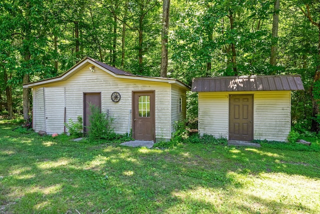 6846 Crooked Creek Rd, Lobelville, TN 37097 - photo 45
