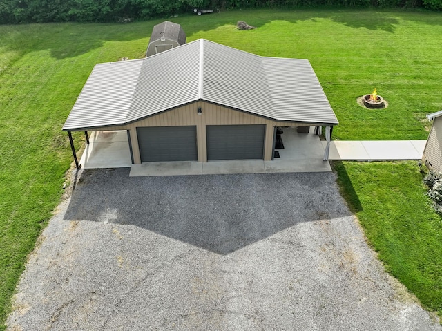 1383 Smith Chapel Rd, Shelbyville, TN 37160 - garage featuring a detached garage