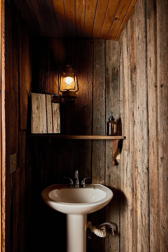 1794 Mosley Ferry Rd, Chapmansboro, TN 37035 - bathroom featuring wood ceiling and wooden walls