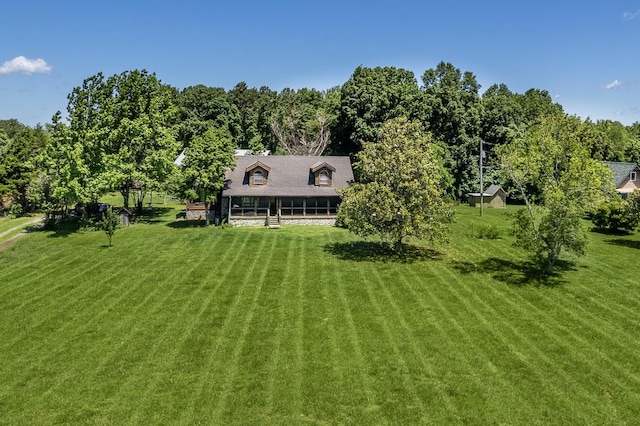 1794 Mosley Ferry Rd, Chapmansboro, TN 37035 - back of property featuring a lawn