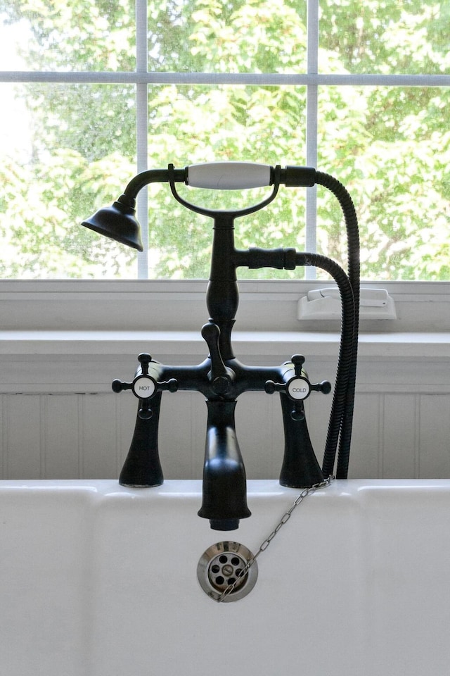 2209 Natchez Trce, Nashville, TN 37212 - bathroom view of a sink