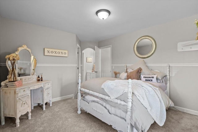 495 Baker Rd, Dickson, TN 37055 - bedroom featuring carpet flooring, baseboards, and arched walkways