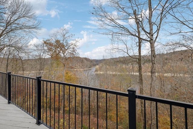 290 Spring Cir, Smithville, TN 37166 - view of deck