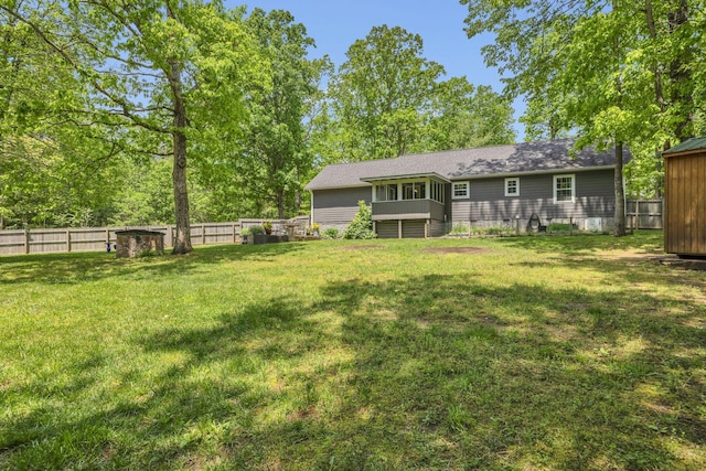 27 Lightning Bug Ln, Sewanee, TN 37375 - back of property with a sunroom