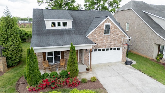 3303 Hampton Turner Dr, Murfreesboro, TN 37128 - view of front of property with covered porch, driveway, a front lawn, and roof with shingles