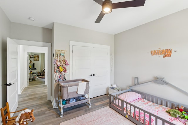 1930 Williams Rd, Lafayette, TN 37083 - bedroom with a closet, wood finished floors, and a ceiling fan