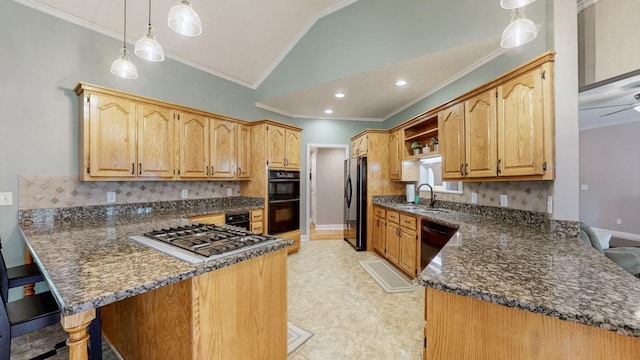203 Ha Le Koa Ct, Smyrna, TN 37167 - kitchen featuring a peninsula, black appliances, vaulted ceiling, a breakfast bar, and ornamental molding