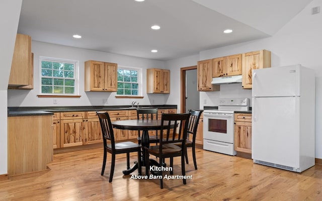 2385 Clear Brooks Dr, Signal Mountain, TN 37377 - kitchen featuring white appliances, under cabinet range hood, dark countertops, light wood finished floors, and recessed lighting