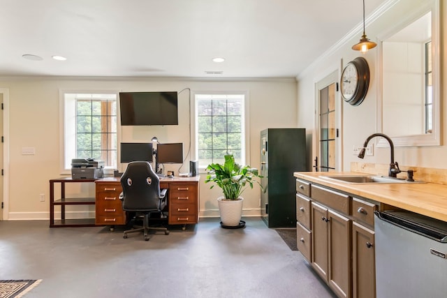 1054 Sunrise Cir, Ashland City, TN 37015