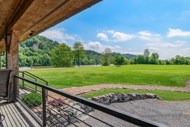 1054 Sunrise Cir, Ashland City, TN 37015