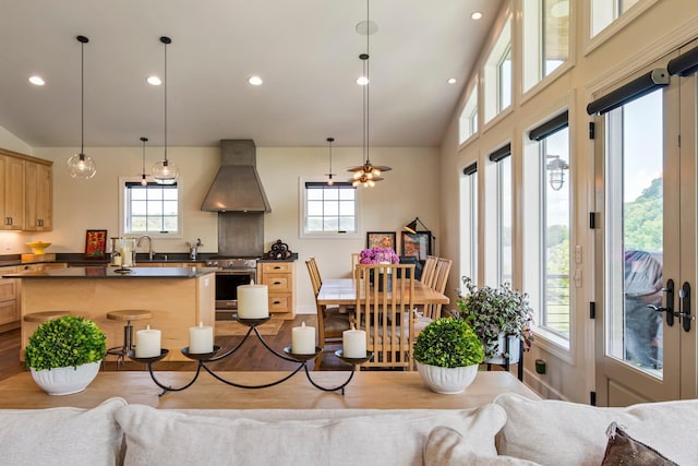 1054 Sunrise Cir, Ashland City, TN 37015