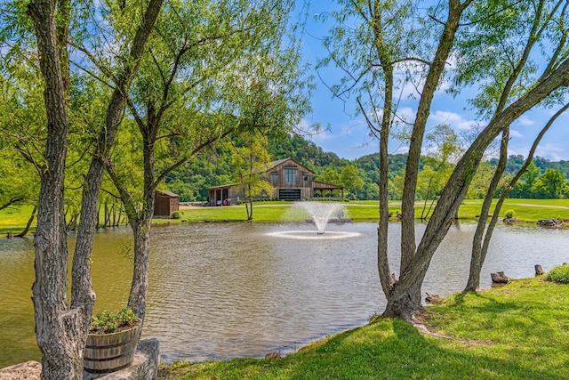 1054 Sunrise Cir, Ashland City, TN 37015