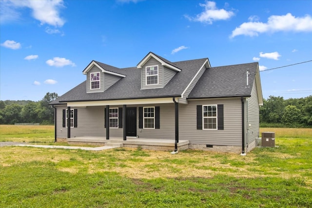 1331 Springplace Rd, Lewisburg, TN 37091 - cape cod-style house featuring a porch, a front lawn, a shingled roof, and crawl space