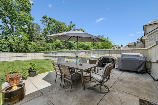 321 Union Pier Dr, Mount Juliet, TN 37122 - view of patio / terrace featuring outdoor dining space and a grill