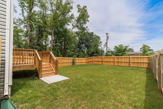 27 Sevier St, Clarksville, TN 37042 - view of yard with a deck