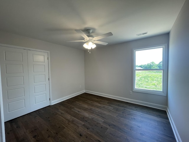 53 Charleston Cv, Clarksville, TN 37043 - unfurnished bedroom featuring dark wood-type flooring, a closet, and ceiling fan