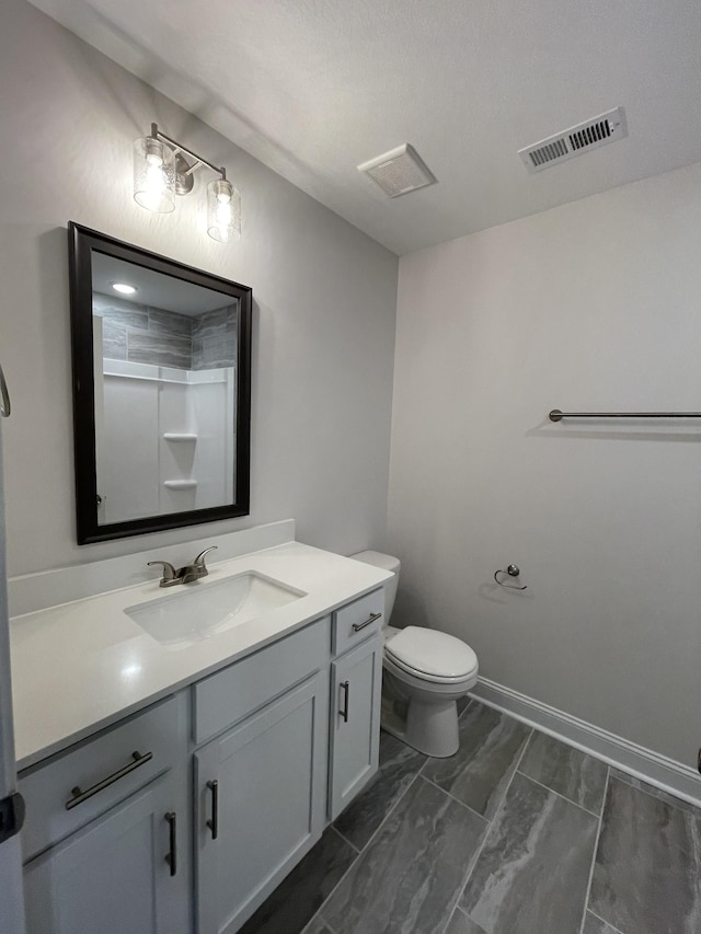 57 Charleston Cv, Clarksville, TN 37043 - bathroom featuring vanity and marble look tiles