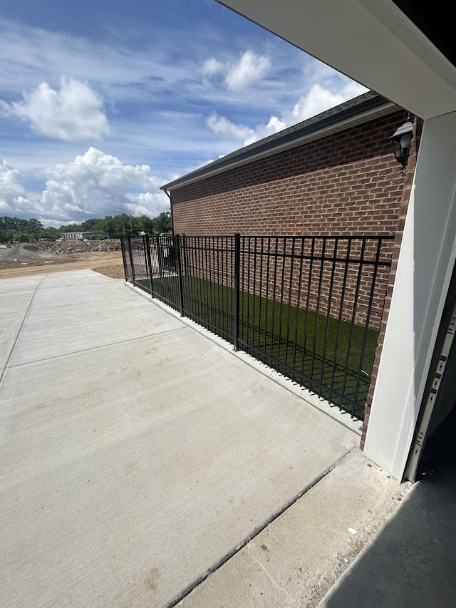 1075 Wrights Mill Rd Unit Arb066, Spring Hill, TN 37174 - view of patio / terrace