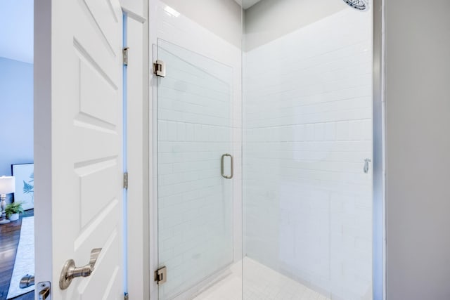 10B Fern Ave, Nashville, TN 37207 - full bathroom featuring a shower stall