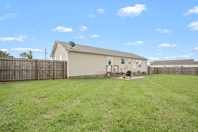 380 Strawberry Dr, Winchester, TN 37398 - back of property featuring a patio area