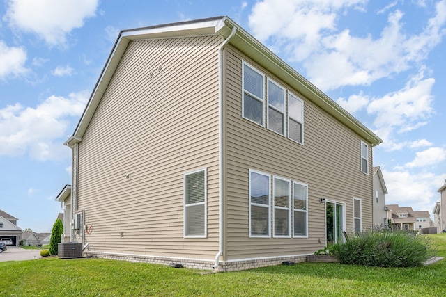 705 Watson Ct, Spring Hill, TN 37174 - view of side of property featuring a yard and cooling unit