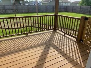 117 Raspberry Dr, Winchester, TN 37398 - view of wooden deck