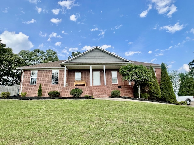126 E Laurel Dr, Lawrenceburg, TN 38464 - ranch-style house featuring brick siding