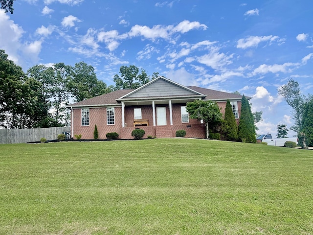126 E Laurel Dr, Lawrenceburg, TN 38464 - view of front facade with brick siding
