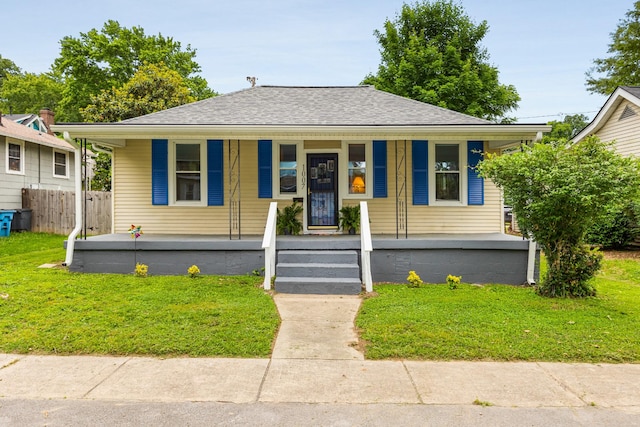 1007 Birdsall St, Old Hickory, TN 37138 - bungalow-style house featuring a porch and roof with shingles