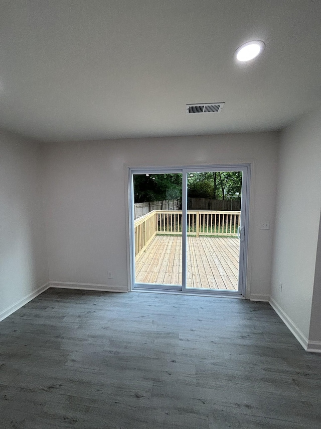 3221 New Towne Rd, Antioch, TN 37013 - spare room featuring wood finished floors, baseboards, and recessed lighting