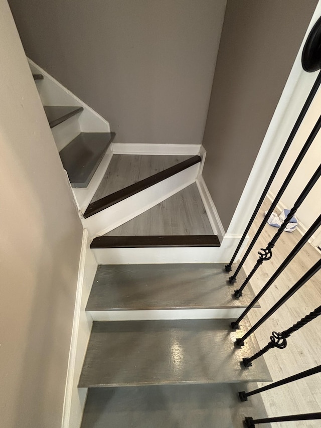 3221 New Towne Rd, Antioch, TN 37013 - staircase featuring baseboards