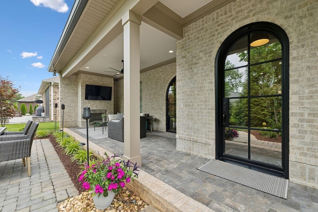 2143 White Poplar Ct, Murfreesboro, TN 37130 - view of patio with a ceiling fan and outdoor lounge area