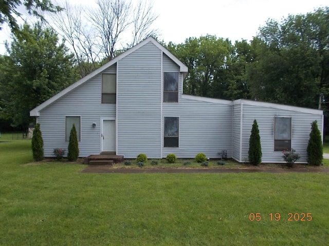 4064 Elizabeth Dr, Hermitage, TN 37076 - view of front facade with a front yard