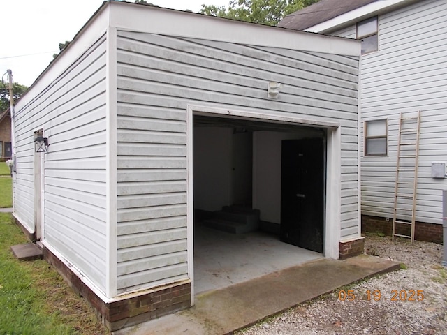 4064 Elizabeth Dr, Hermitage, TN 37076 - view of garage