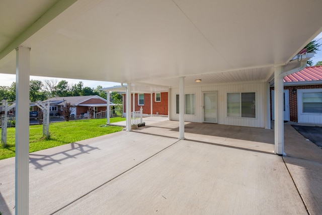 206 Crestland Dr, Columbia, TN 38401 - view of patio / terrace featuring driveway
