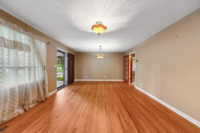 206 Crestland Dr, Columbia, TN 38401 - unfurnished room featuring light wood-type flooring and baseboards