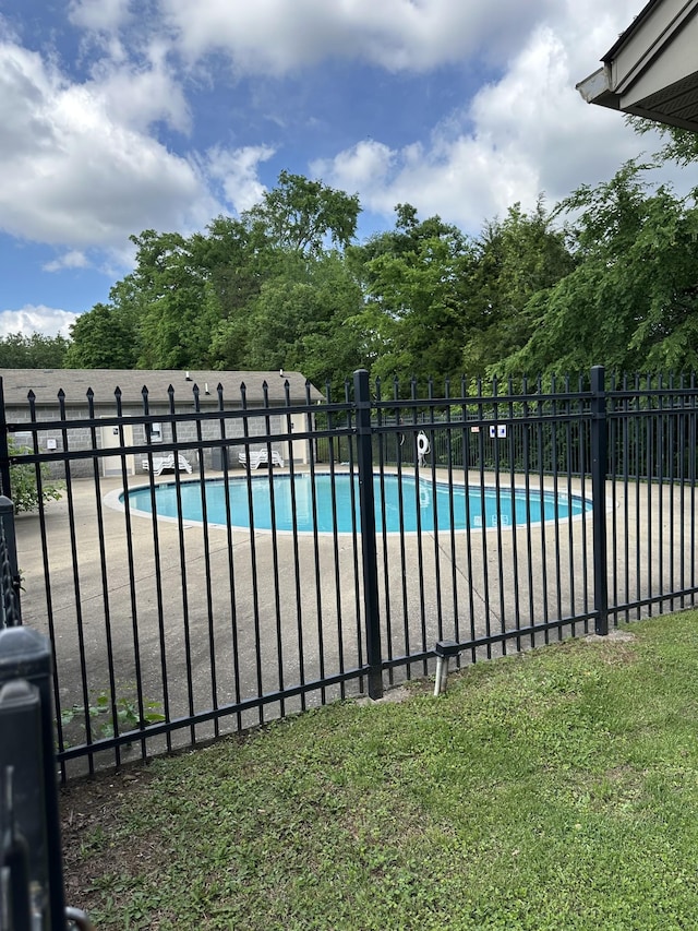 1140 Brittany Park Ln, Antioch, TN 37013 - community pool featuring view of wooded area and a patio area
