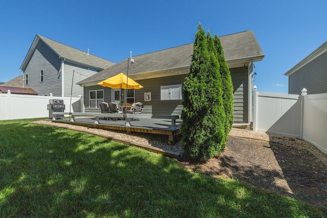 979 Carnation Dr, Spring Hill, TN 37174 - rear view of house featuring a wooden deck