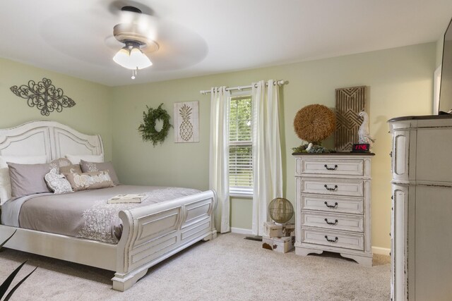 147 Crimson Dr, Winchester, TN 37398 - bedroom with light colored carpet, baseboards, and ceiling fan