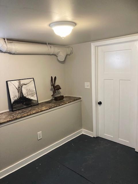 1402 Clarke St, Old Hickory, TN 37138 - below grade area with baseboards