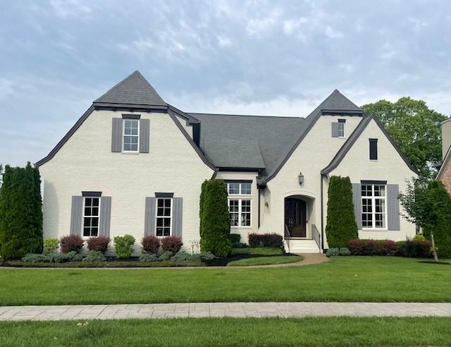 1198 Potter Ln, Gallatin, TN 37066 - view of front of home with a front yard