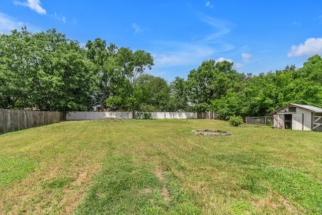 520 Almaville Rd, Smyrna, TN 37167 - view of yard with an outbuilding