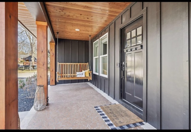 117 Park Cir, Columbia, TN 38401 - entrance to property featuring board and batten siding and covered porch