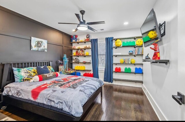 117 Park Cir, Columbia, TN 38401 - bedroom with wood finished floors, baseboards, ceiling fan, and recessed lighting