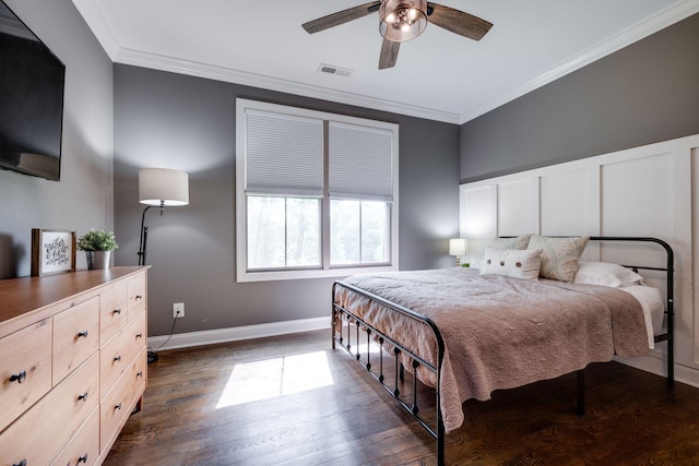 1092 Meeks Cemetery Rd, Burns, TN 37029 - bedroom with crown molding, dark wood-type flooring, ceiling fan, and baseboards